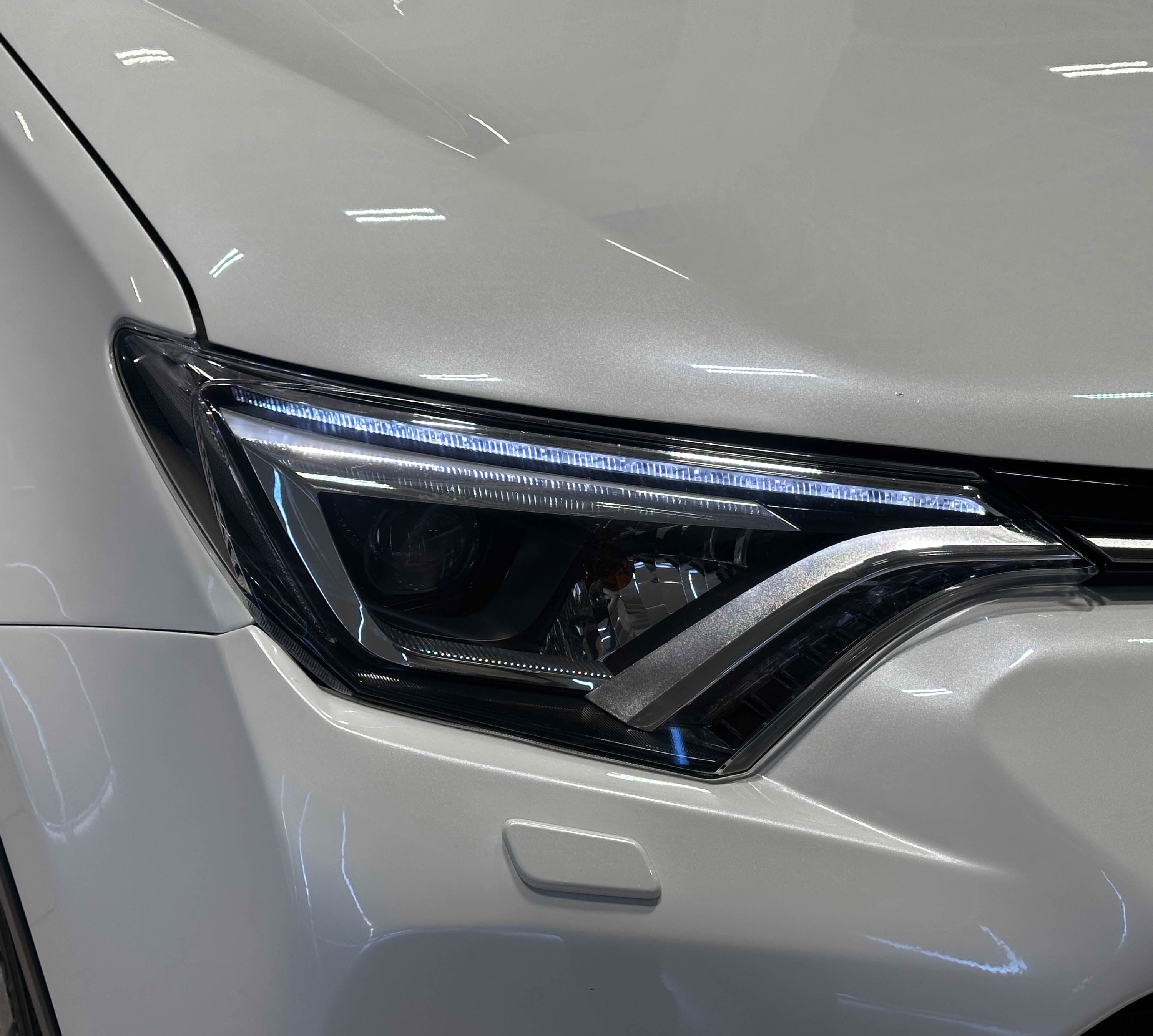 Toyota RAV4 - 4
